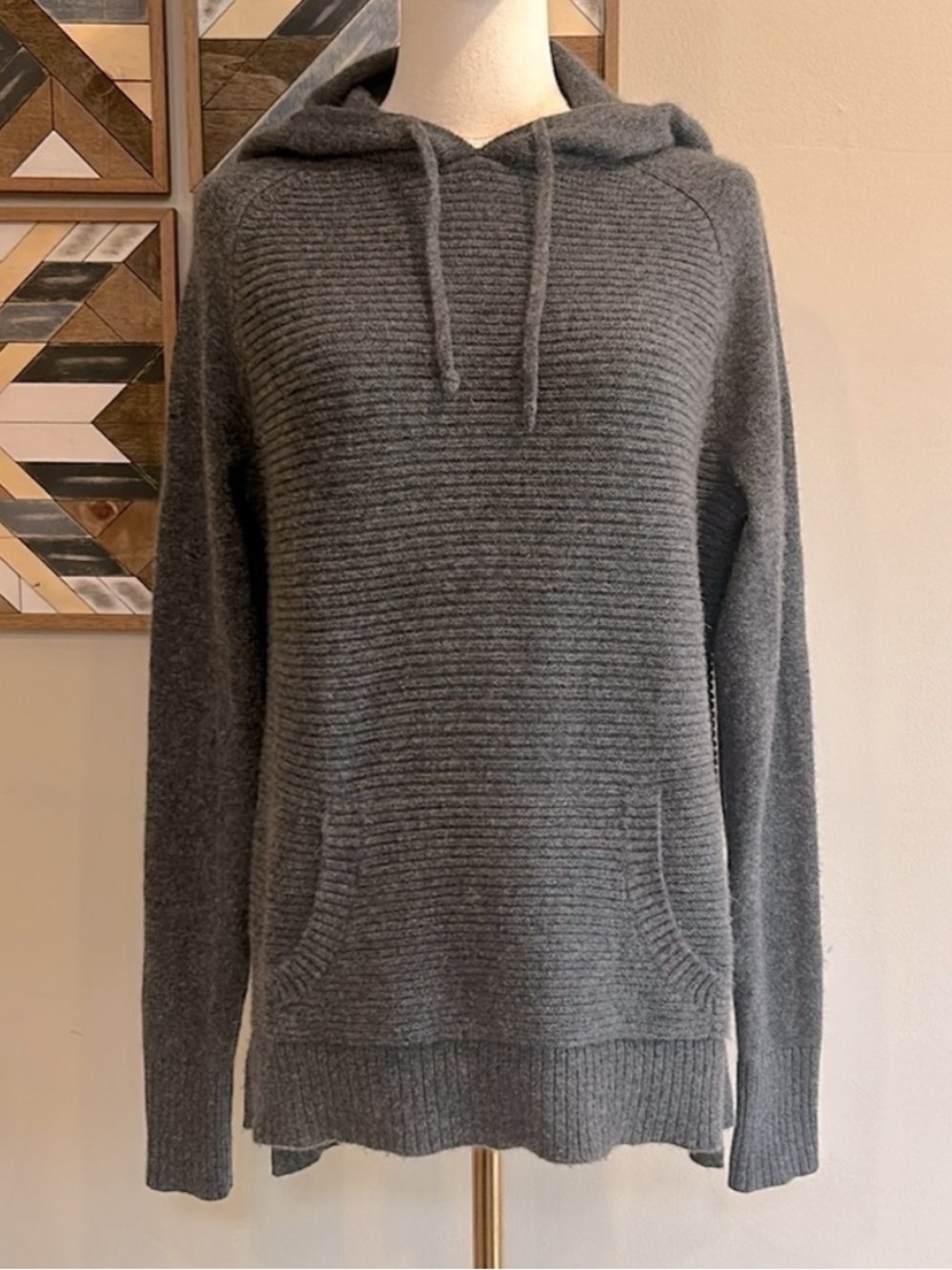 Athleta Cashmere Knit Aurora Ribbed Hoodie Pullover Sweater Heather Grey XS